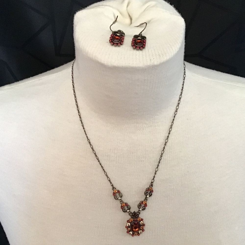 NWT Avon Heirloom Topaz Color Pendant & Drop Earring in bronze tone accent(2007)